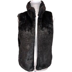 💕REVERSIBLE FAUX FUR VEST💕GORGEOUS! EXCELLENT CONDITION!!